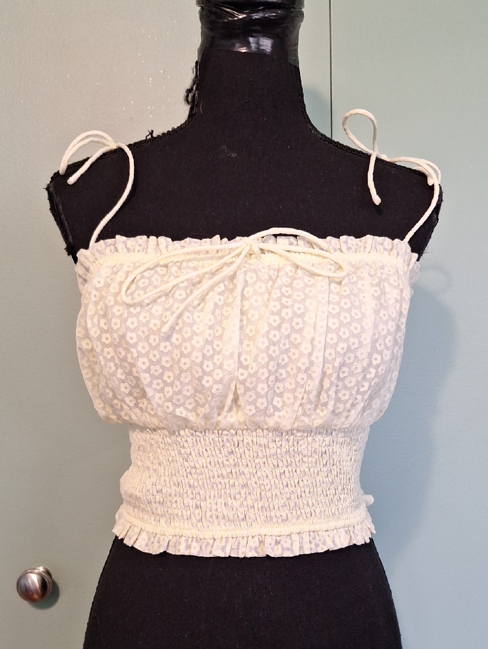 Luvalot Pale Yellow Floral Ruffle Bow Crop Top Size 6
